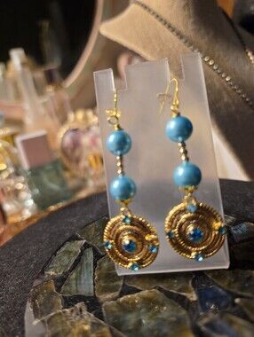 Beachy Vibe Pieced Earrings